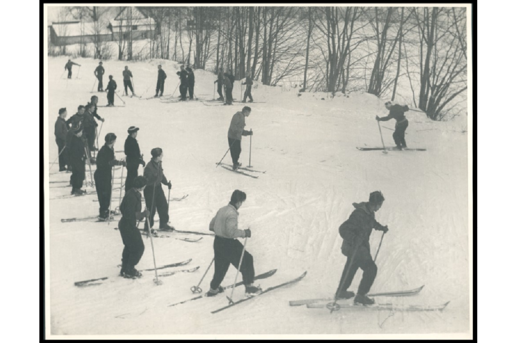 Wypożyczalnie nart w Szklarskiej Porębie
Kurs narciarski - Szklarska Poręba